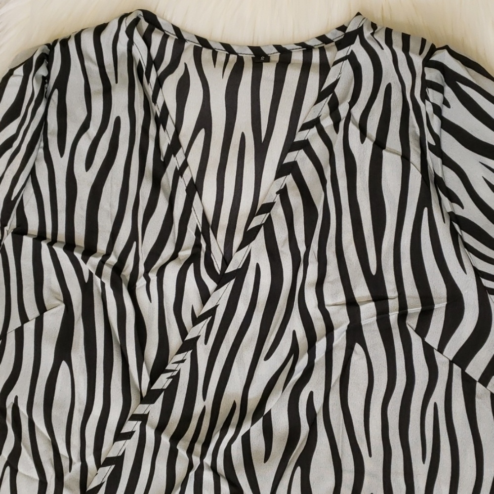 New Sexy Wrap Zebra Print Dress - Picture 4 of 6